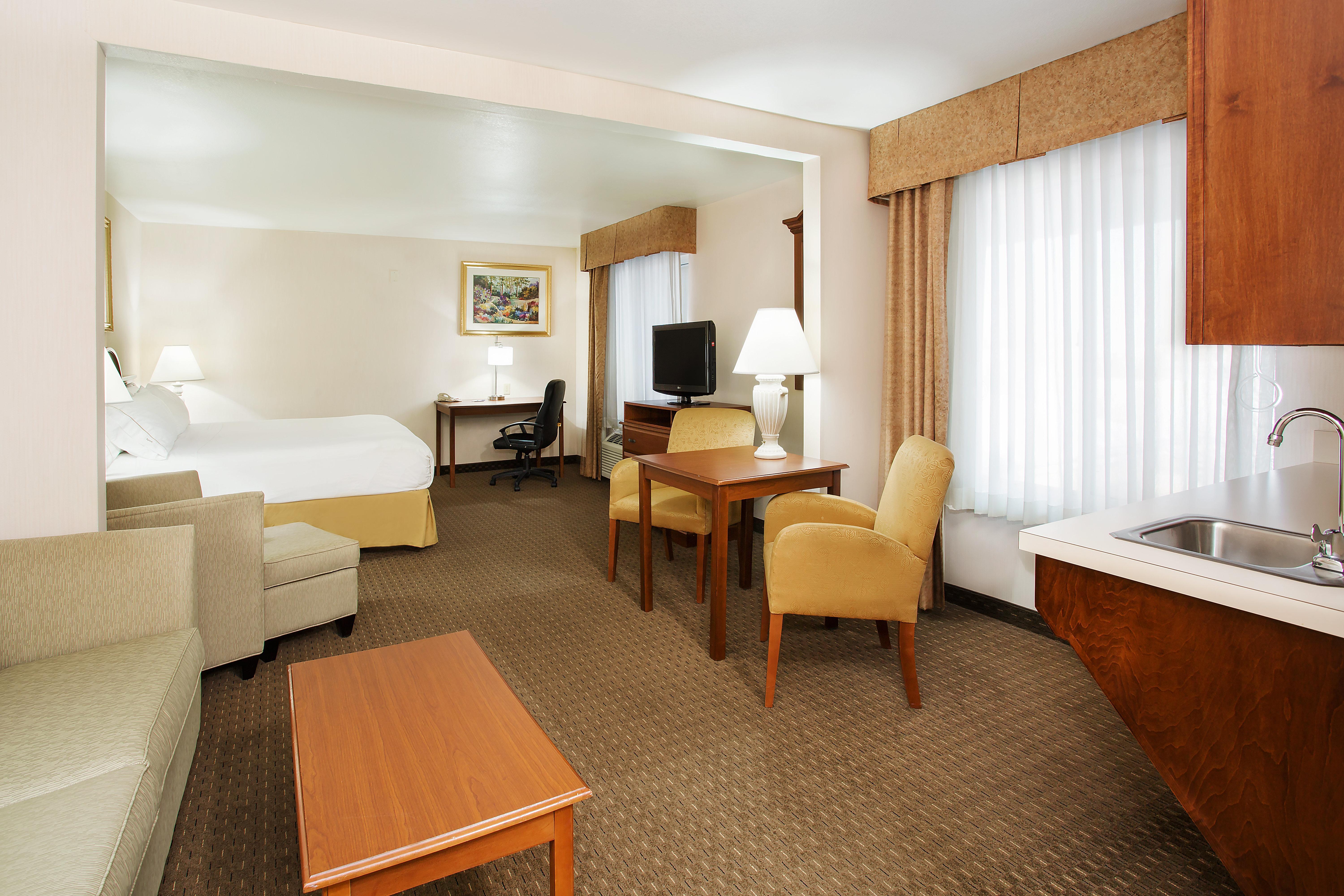 Holiday Inn Express Hotel & Suites Marion By Ihg Esterno foto