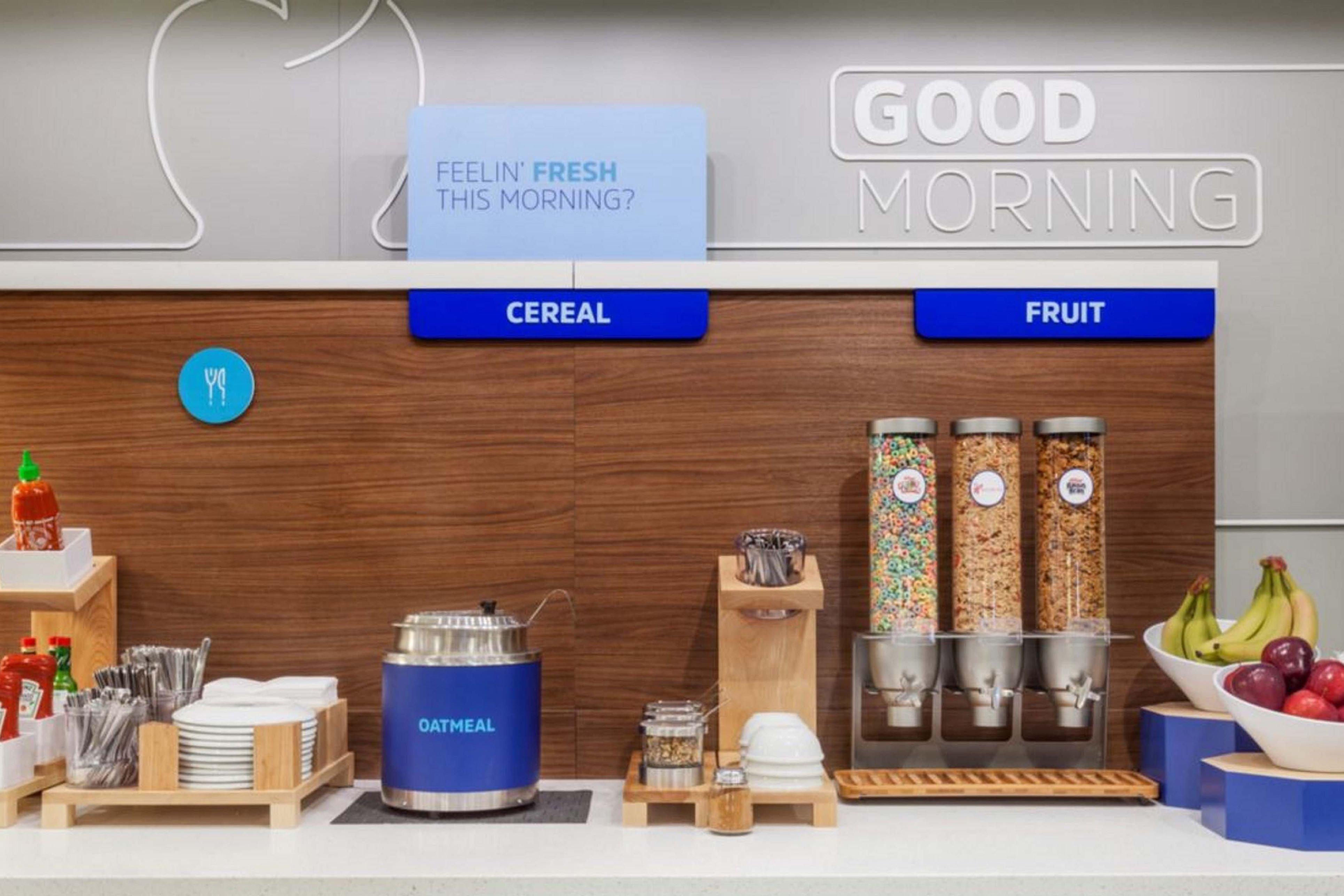 Holiday Inn Express Hotel & Suites Marion By Ihg Esterno foto