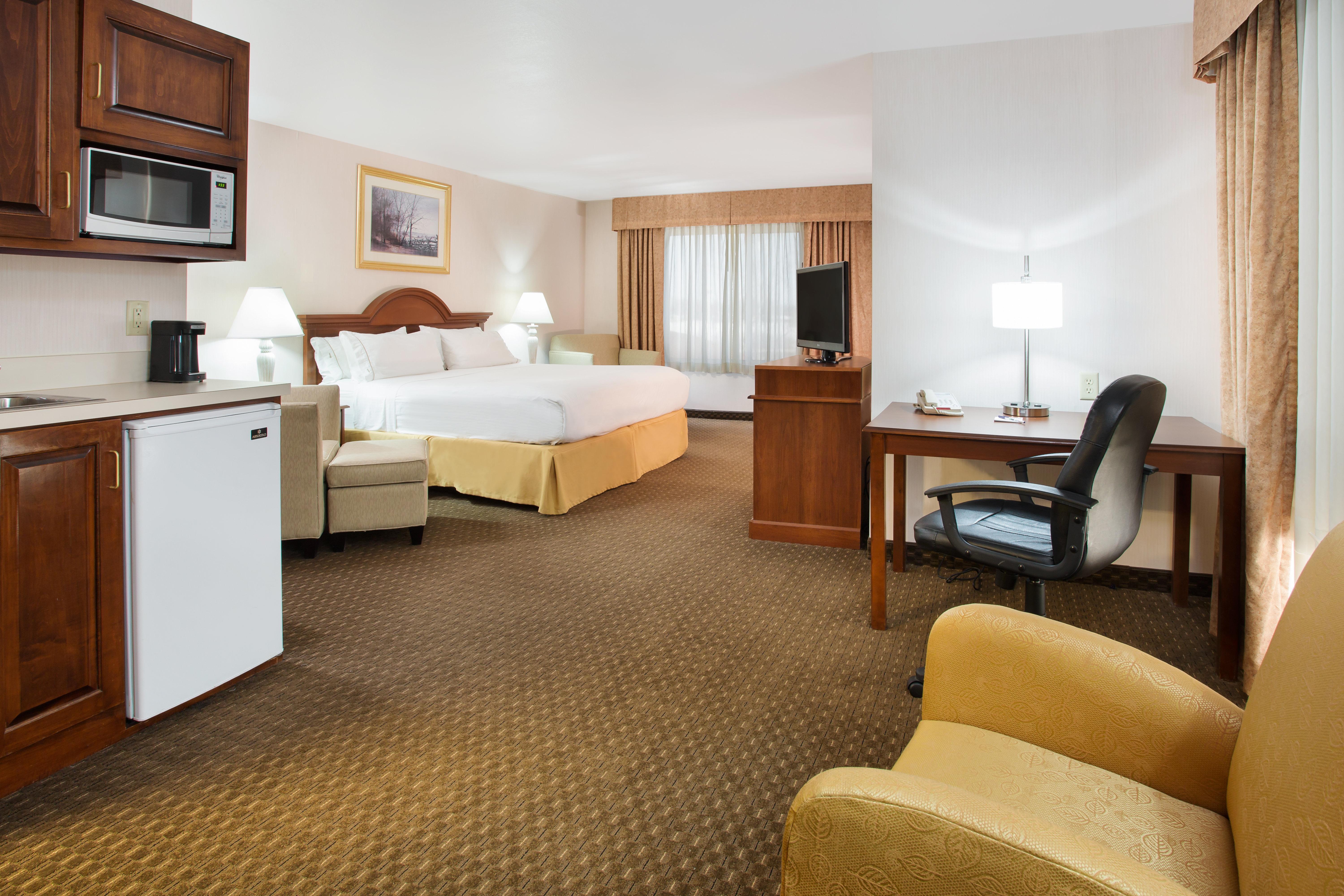 Holiday Inn Express Hotel & Suites Marion By Ihg Esterno foto