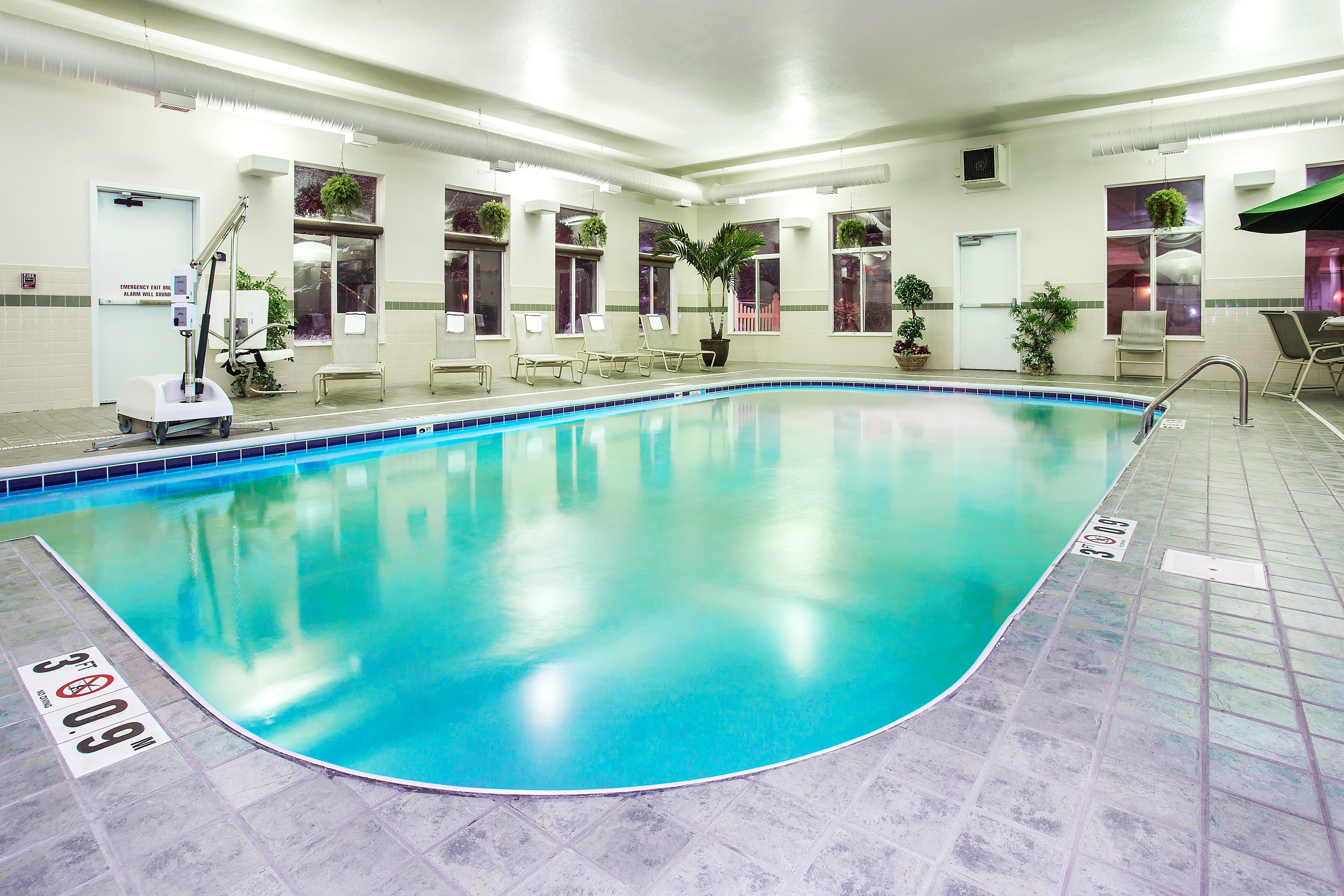 Holiday Inn Express Hotel & Suites Marion By Ihg Esterno foto