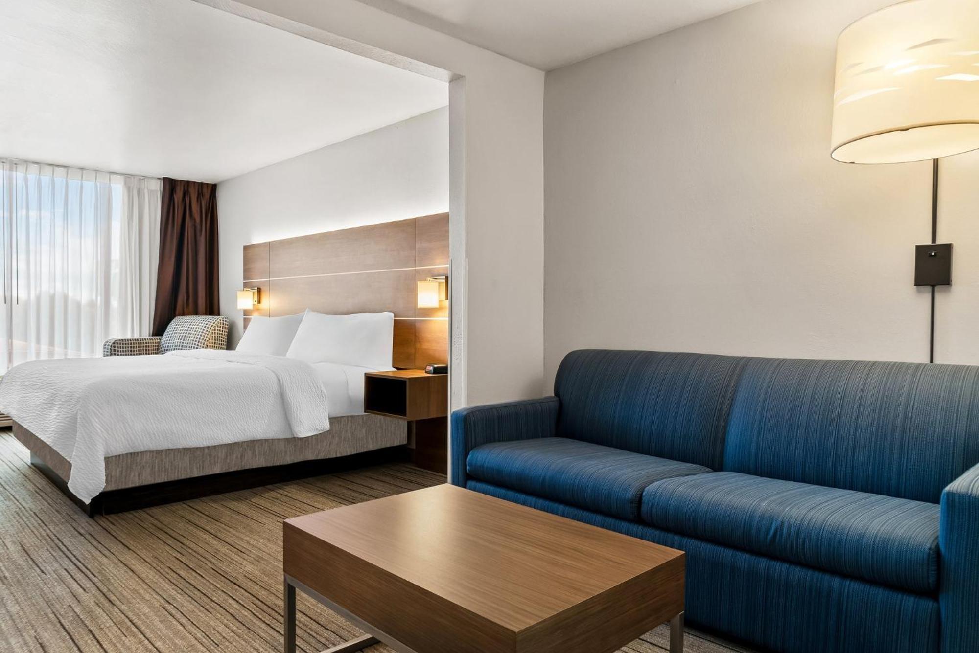 Holiday Inn Express Hotel & Suites Marion By Ihg Esterno foto