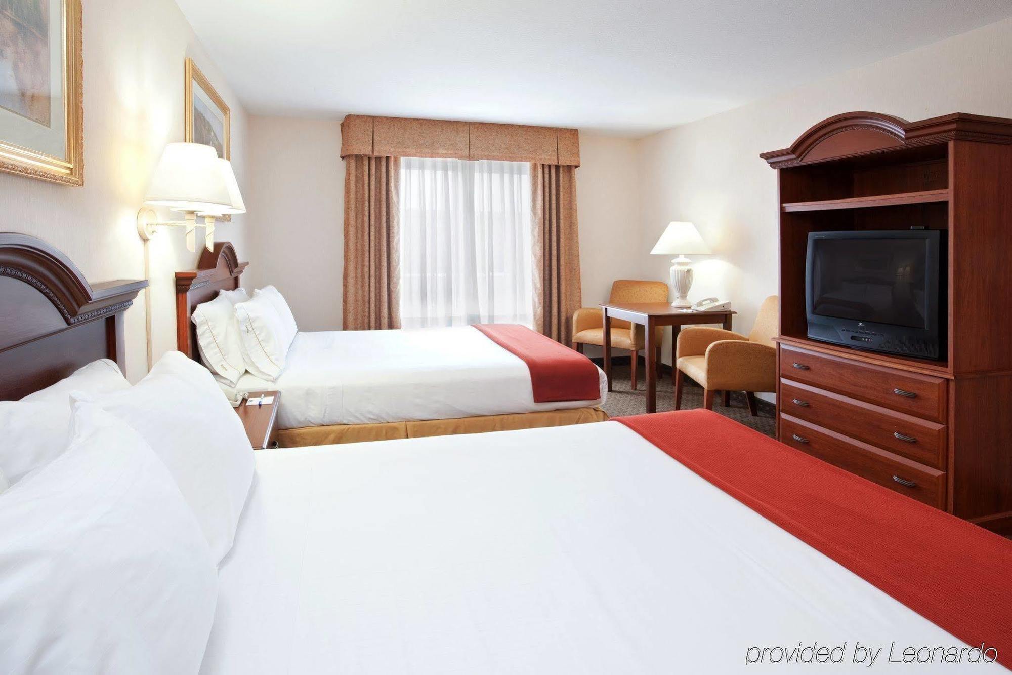 Holiday Inn Express Hotel & Suites Marion By Ihg Camera foto