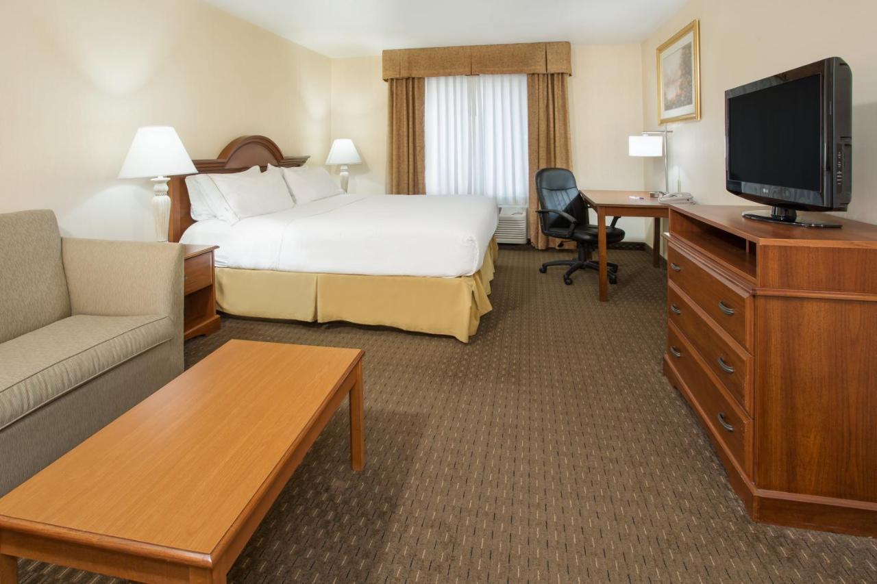 Holiday Inn Express Hotel & Suites Marion By Ihg Esterno foto